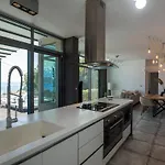 Seaview Serenity - Jacuzzi & Panoramic Views * Hriszí Aktí Haniá