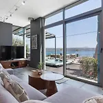 Seaview Serenity - Jacuzzi & Panoramic Views Apartman *
