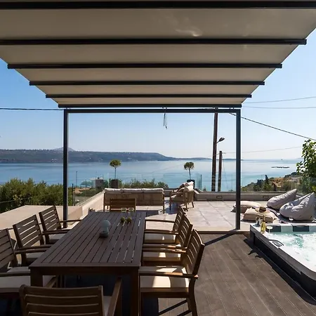 Seaview Serenity - Jacuzzi & Panoramic Views * La Canée