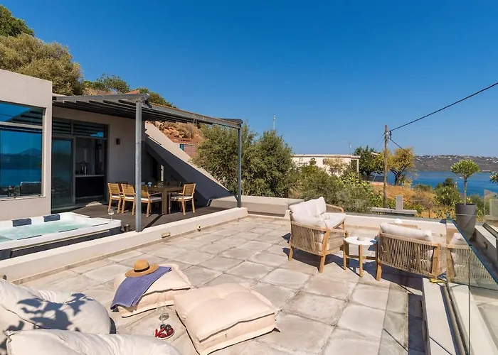 Apartament Seaview Serenity - Jacuzzi & Panoramic Views Chania (Crete)