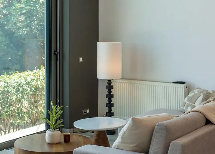 Seaview Serenity - Jacuzzi & Panoramic Views Apartament *