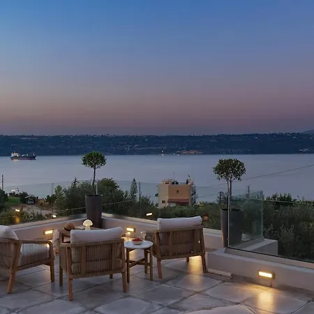 Seaview Serenity - Jacuzzi & Panoramic Views Χανιά