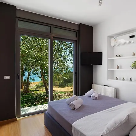 Seaview Serenity - Jacuzzi & Panoramic Views Διαμέρισμα